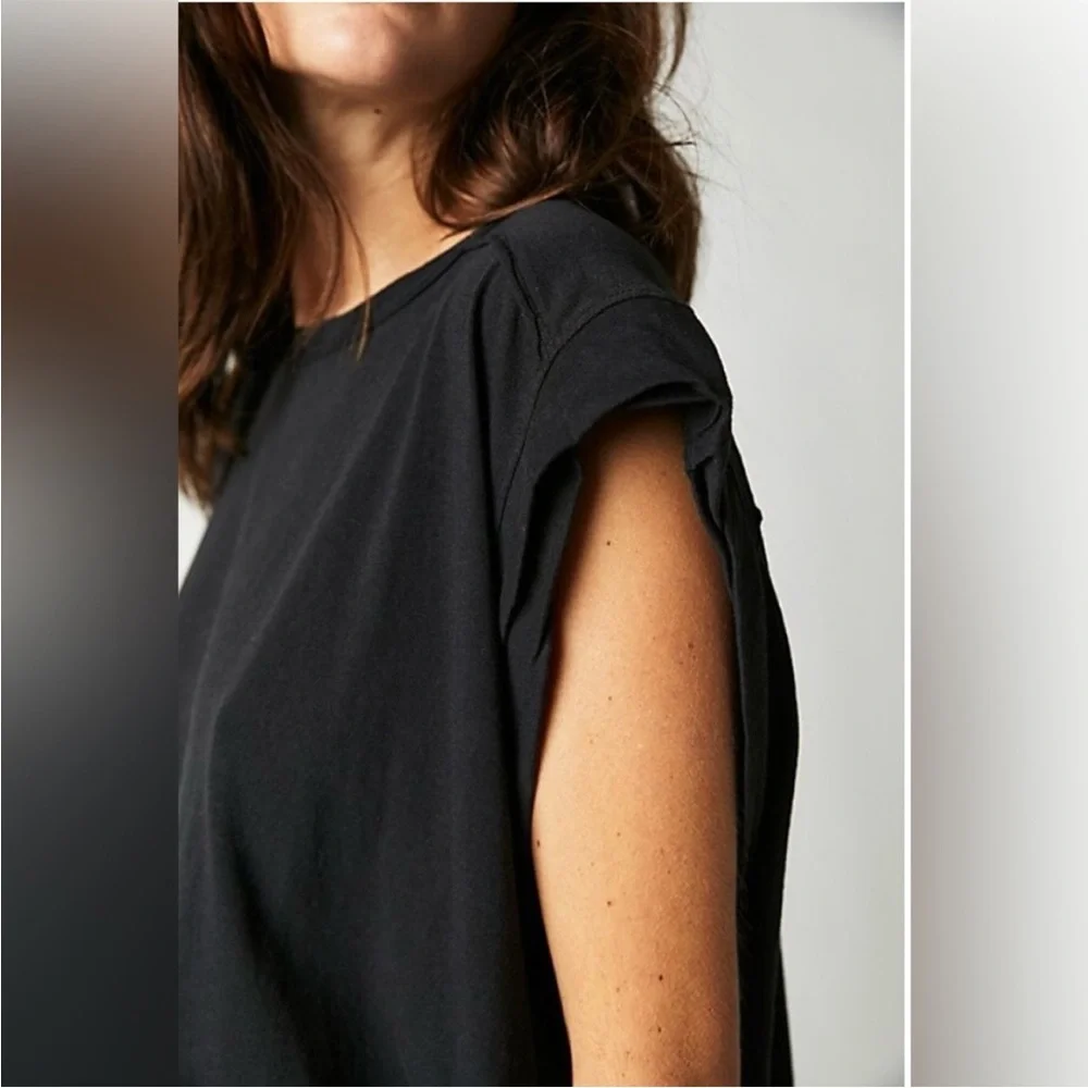 Free People We The Free Naomi Tee NWT ✨, Small